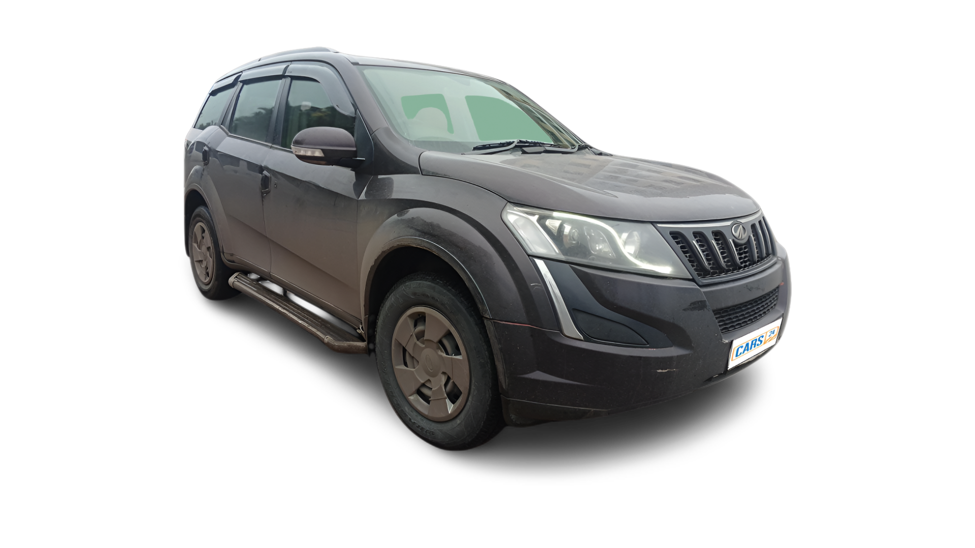 Mahindra XUV500-img